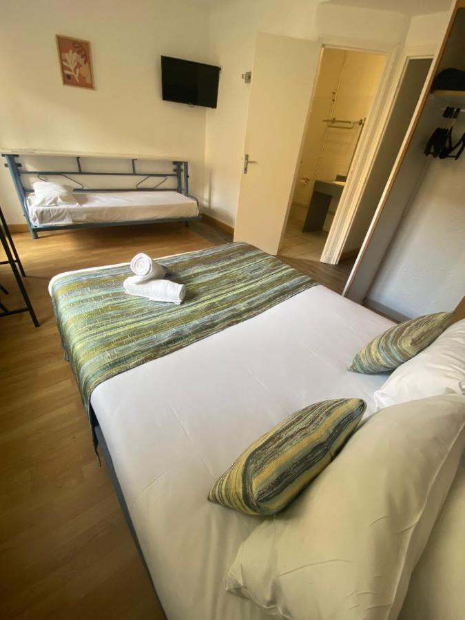 Hotel Saint Georges, Face A La Mer Canet-en-Roussillon Room photo