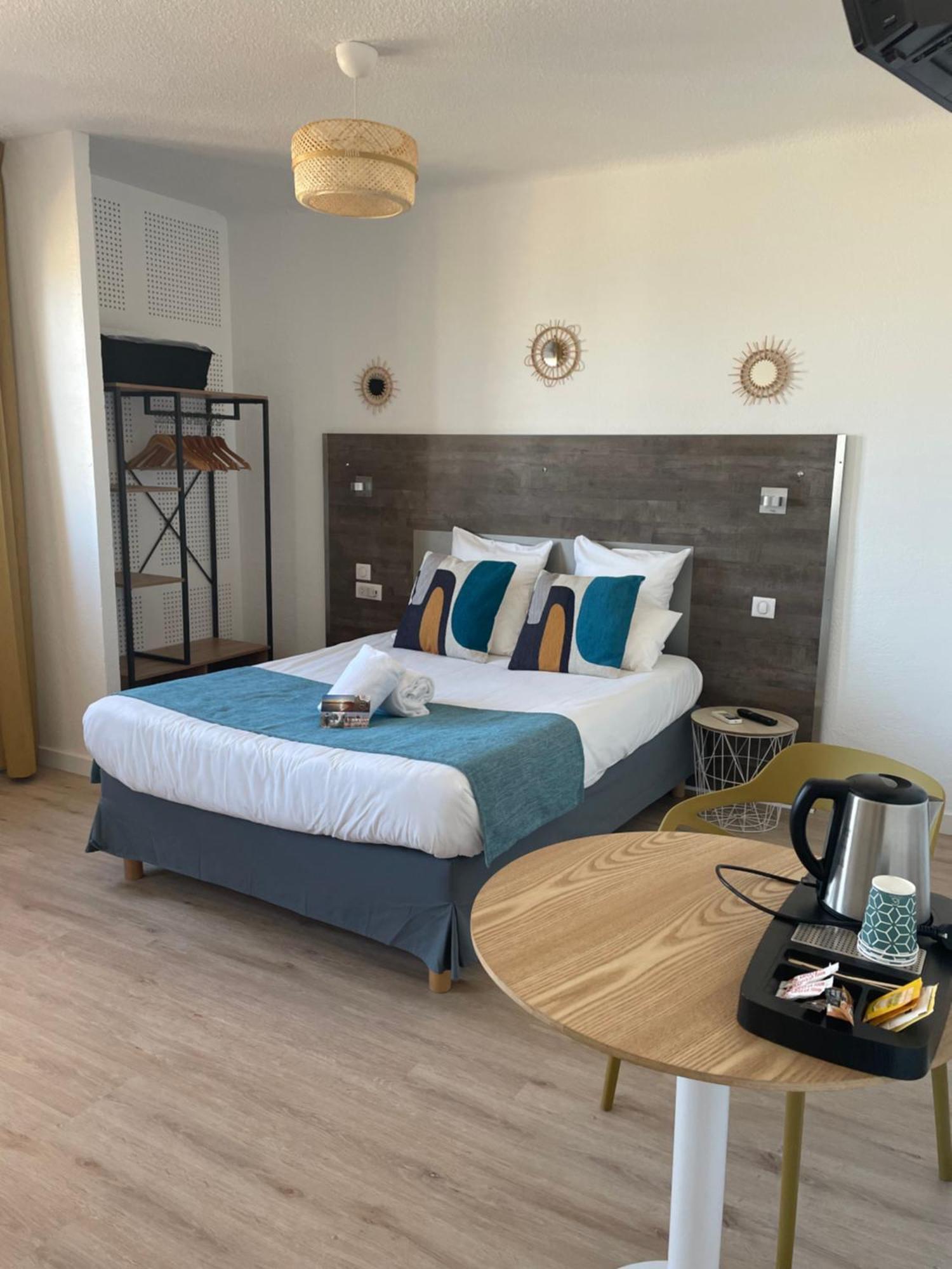 Hotel Saint Georges, Face A La Mer Canet-en-Roussillon Exterior photo